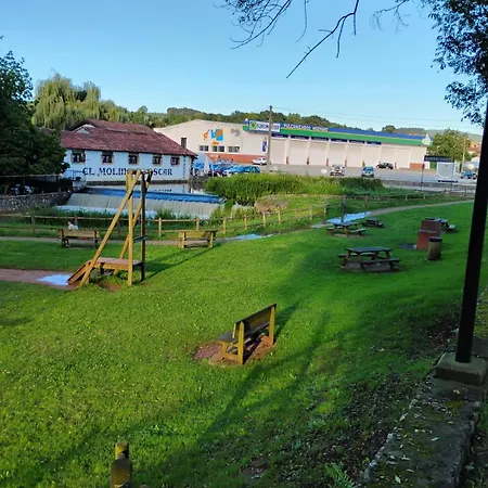 Duplex La Plaza Guest house Hoznayo